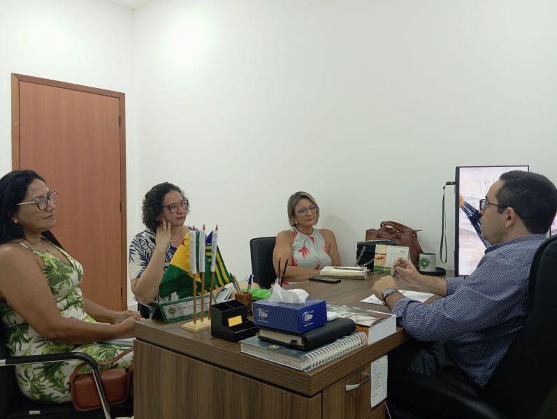 Em Cruzeiro do Sul, Programa Defensores do Futuro define estratégias para atuar com Educação em Direitos nas escolas